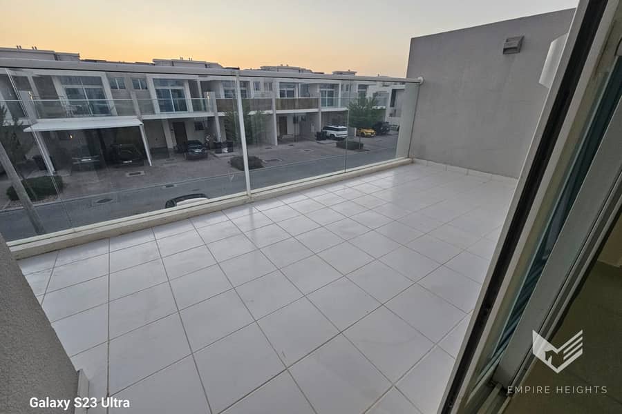 Corner | Brandnew 3BR | Ready to Move in