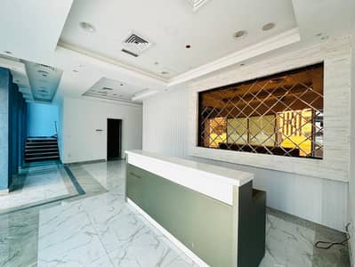 محل تجاري  للايجار في أبراج بحيرات الجميرا، دبي - WhatsApp Image 2025-05-27 at 15.16. 46_8da18e1a. jpg