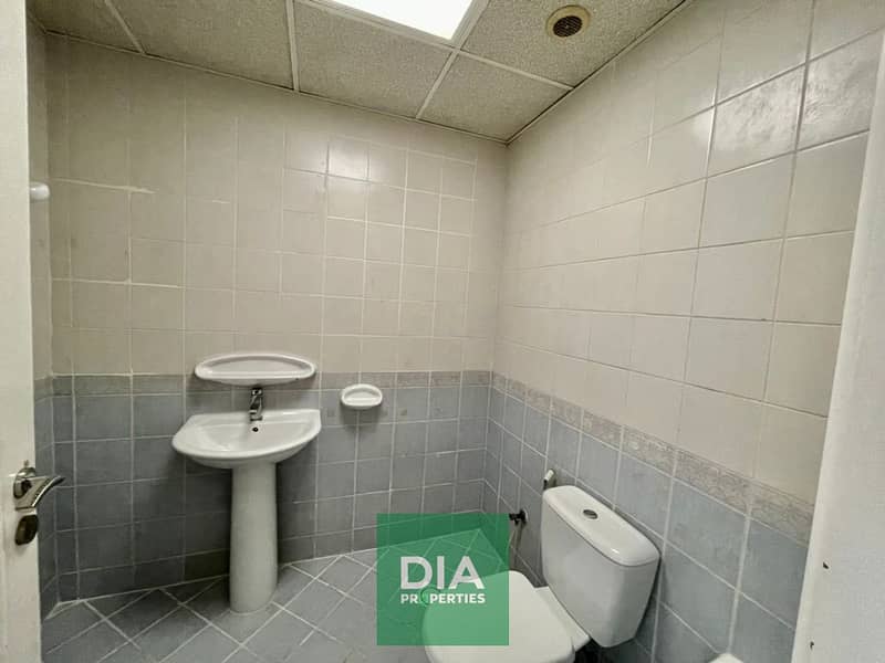 8 WhatsApp Image 2025-07-18 at 12.20. 27 PM (1). jpeg