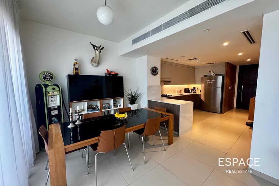 Unfurnished | Vacant August | Single Row