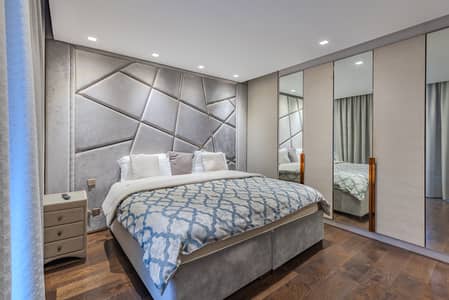 5 Bedroom Villa for Sale in DAMAC Hills, Dubai - Golf Course View | Swimming Pool | Fendi Design