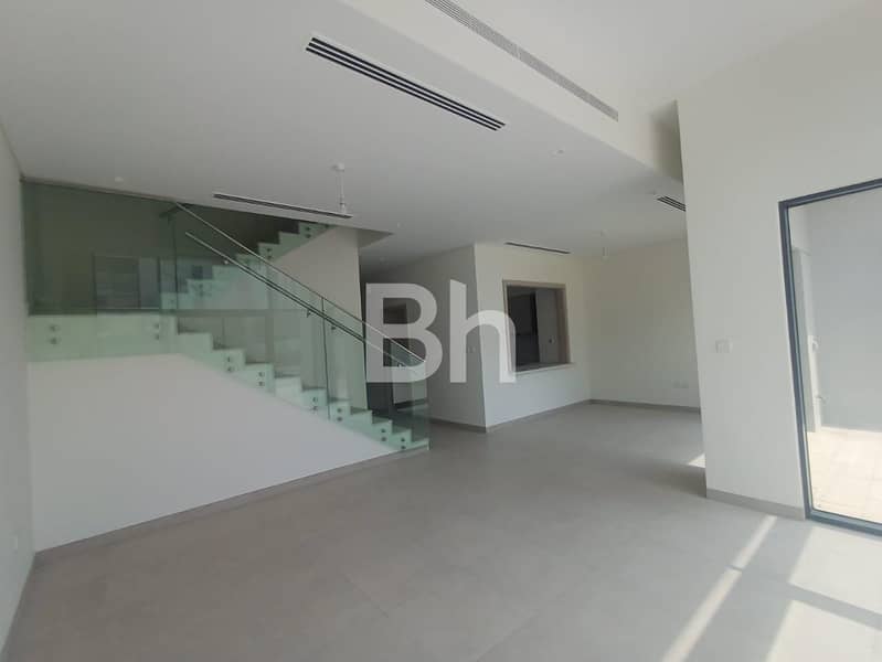 Vacant Now | Near the Park | Modern Townhouse Vacant Now | Near the Park | Modern Townhouse