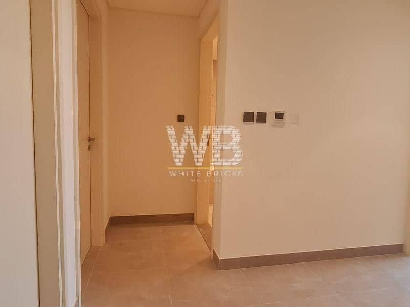 11 8be5de0a-c24e-4838-8301-1ba220ca69c2. png
