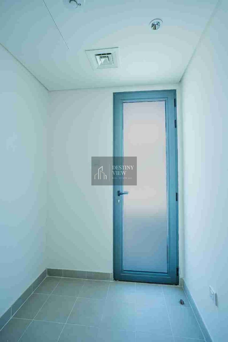 40 1000182082. jpg
