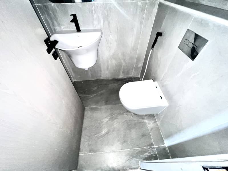 5 IMG_8950. jpeg
