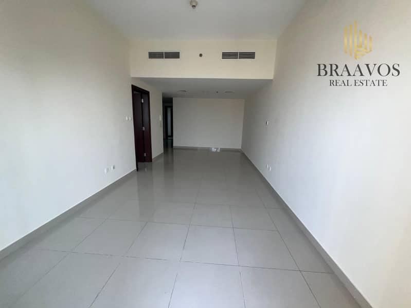 位于朱美拉环形村(JVC)，JVC第10区，曼哈顿大厦 1 卧室的公寓 750000 AED - 12265521