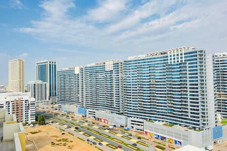 فلیٹ 2 غرفة نوم للايجار في مجمع دبي لاند ريزيدنس، دبي - شقة في برج سكاي كورتس B،أبراج سكاي كورتس،مجمع دبي لاند ريزيدنس 2 غرف 80000 درهم - 12265775