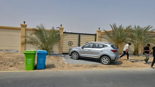 فيلا مجمع سكني 3 غرف نوم للايجار في السيوح، الشارقة - 3 bhk villa al seyoh co shafi (21). jpeg
