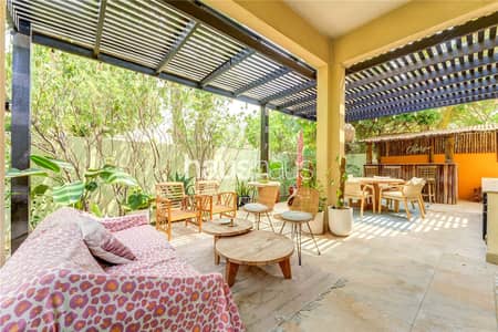 3 Bedroom Villa for Sale in The Lakes, Dubai - Exclusive | 4,475 sq. ft | Internal Location