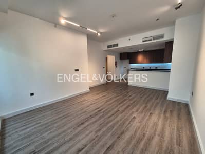 2 Bedroom Apartment for Rent in Business Bay, Dubai - Fully Upgraded | Vacant | Unfurnished | Spacious