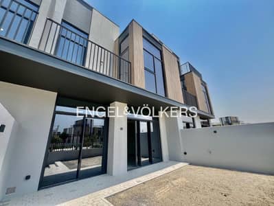 4 Bedroom Townhouse for Rent in Mudon, Dubai - Corner Unit | Park Baking | Move in Ready
