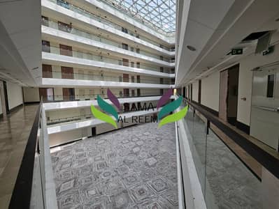 مکتب  للايجار في بر دبي، دبي - 20250713_150703. jpg