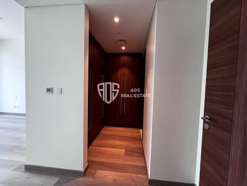 8 Imperial Avenue 1 (23). jpeg
