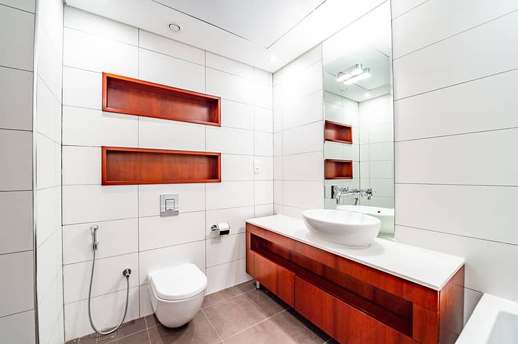 5 maze tower bathroom. jpg