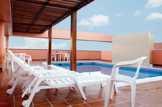 11 SWIMMING POOL. jpg