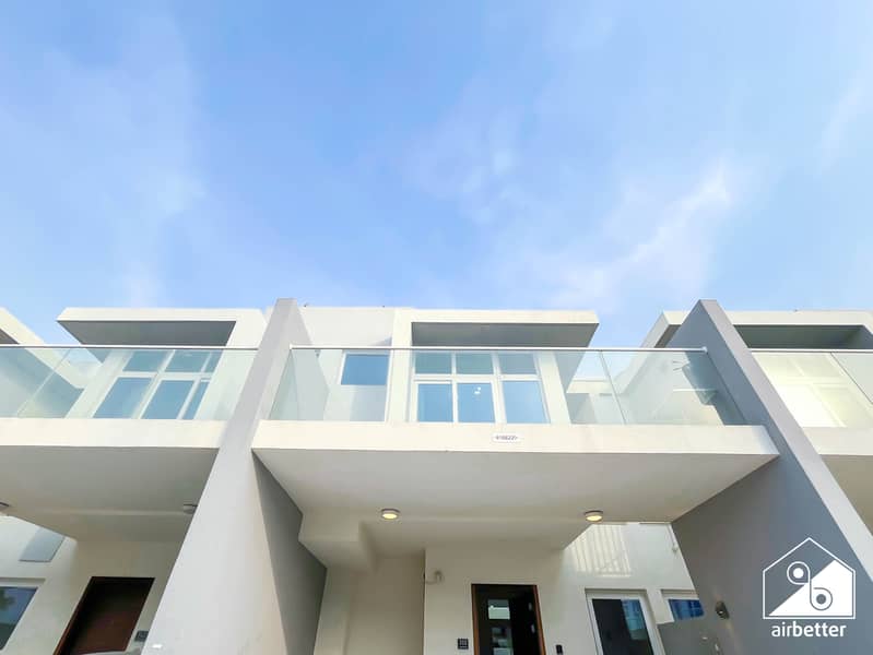 47 Amargo 310 Damac hills 2 - Living - 30. jpg