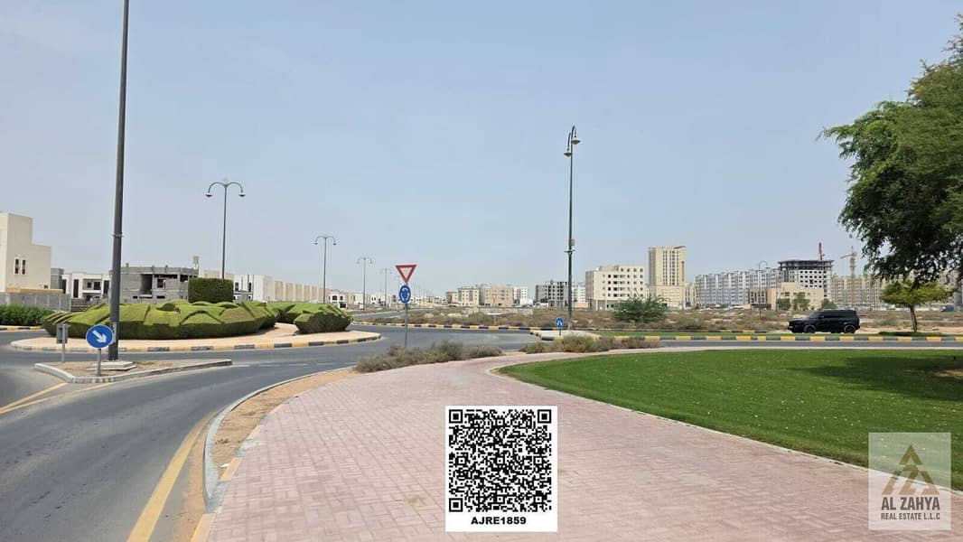 14 7efcc5ee-7322-40c9-9d6c-13eb2b1c4ff2. jpg