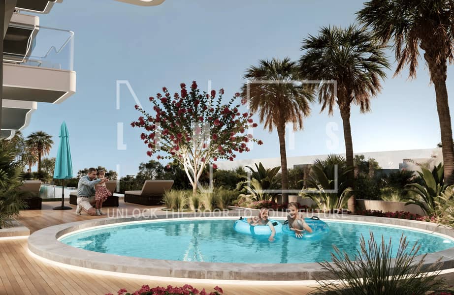 25 Kids pool. png