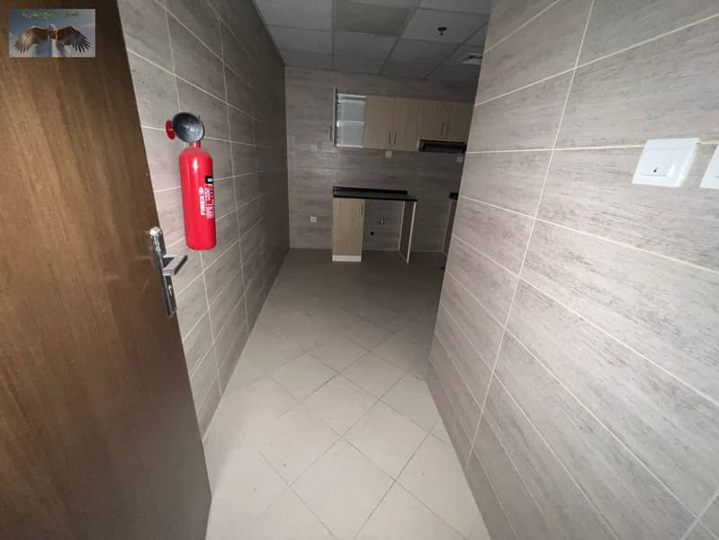 6 81cb50ad-45d7-4f12-90d1-8c785afb3e82. jpg