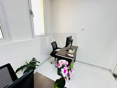 Office for Rent in Deira, Dubai - 1ee02419-29e8-4037-b6a4-f272f06818f9. jpg