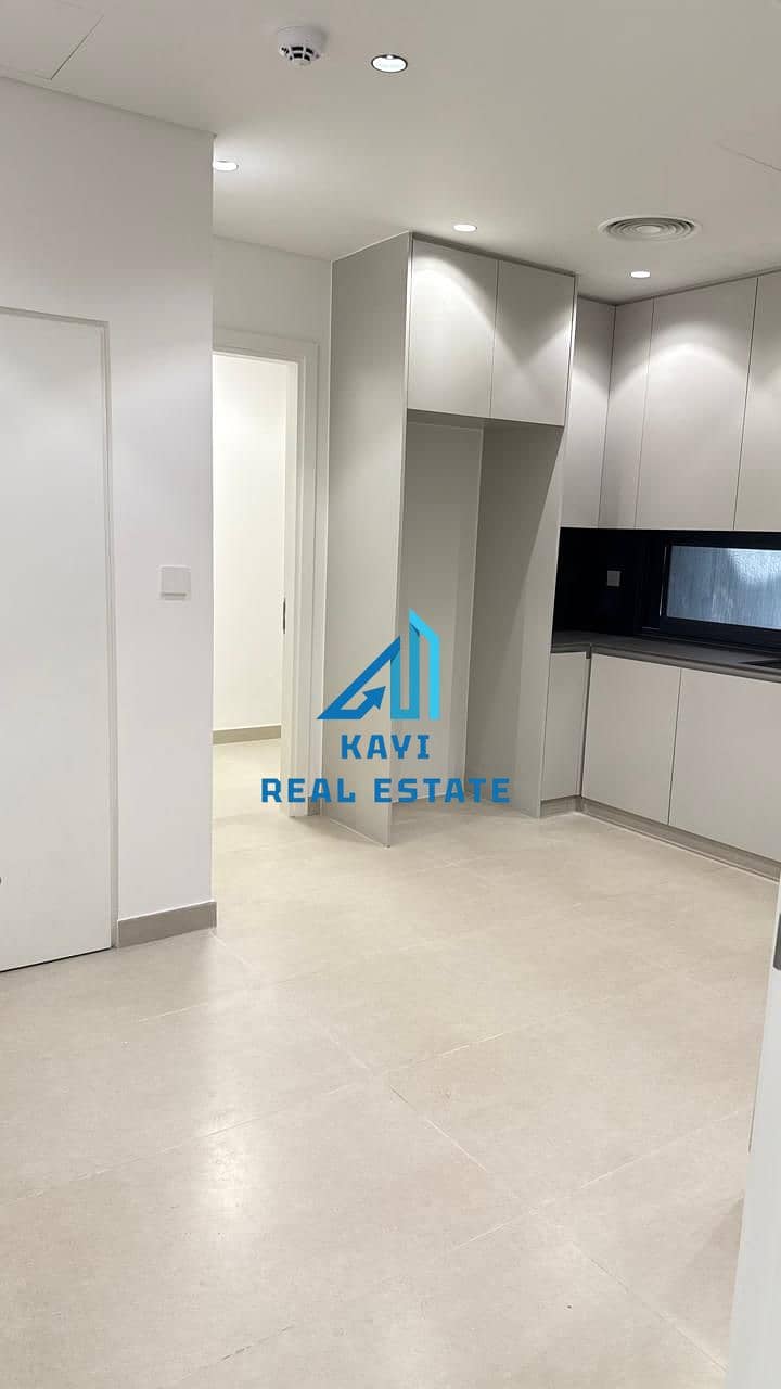 7 kayamsr4bhk18. jpeg