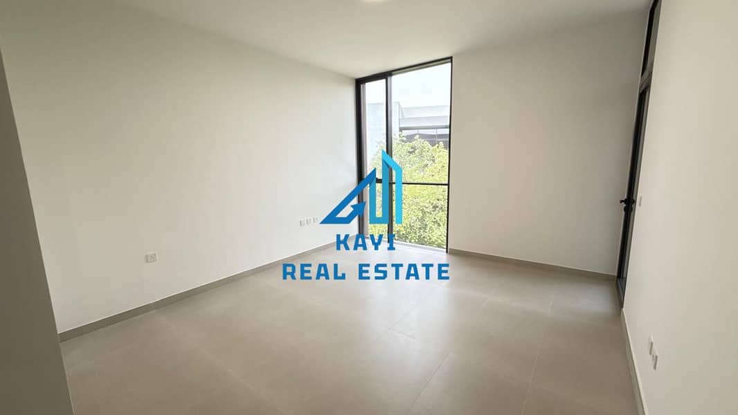 15 kayamsr4bhk11. jpeg