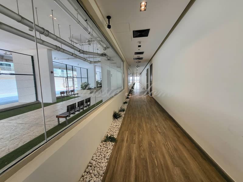 15 hallway. jpg