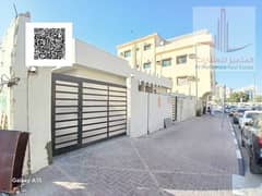 للباحثين عن فرص استثمار مميزة - فيلا سكني للبيع بموقع حيوي بالنعيميه شارع الكويت - فرصه للاستثمار