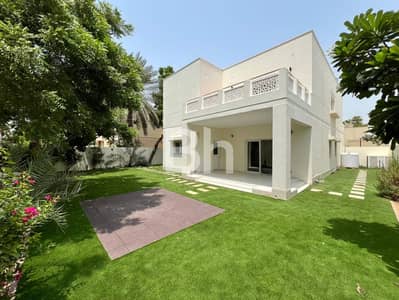 4 Bedroom Villa for Rent in The Meadows, Dubai - Upgraded | Park and Pool Backing | Large Plot