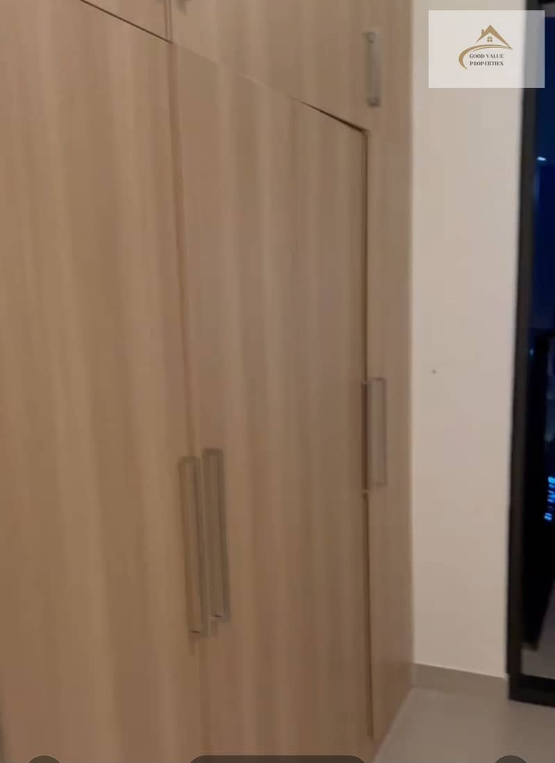 12 1000022861. jpg