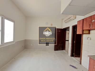 استوديو  للايجار في تجارية مويلح، الشارقة - 20250715_113808. jpg