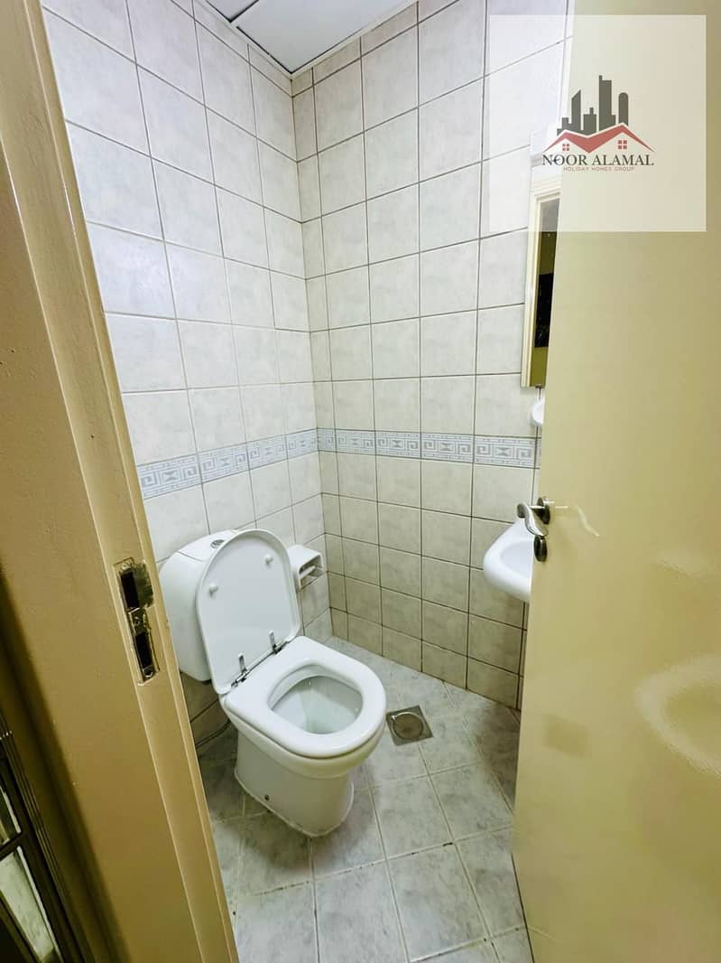 20 2df1a33c-eadf-4223-b36f-44d2c10bcb37. jpg