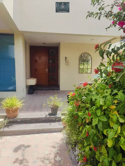 فیلا 4 غرف نوم للايجار في جميرا، دبي - IMG-20250716-WA0017. jpg