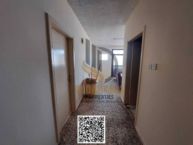 8 24736c6d-f1e7-4fee-9ee9-7f2bd30175aa. jpeg