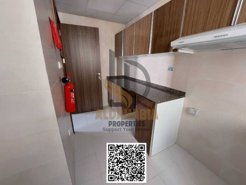 22 15c72c59-3a51-41bd-94d7-601c448e927a. jpg