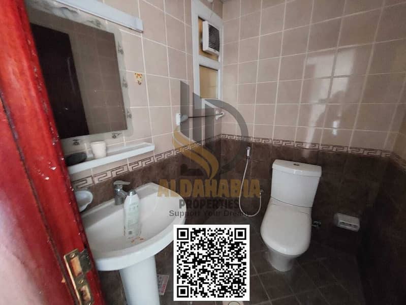 28 30edfa4f-6d12-47eb-b86f-e89ec5956779. jpg