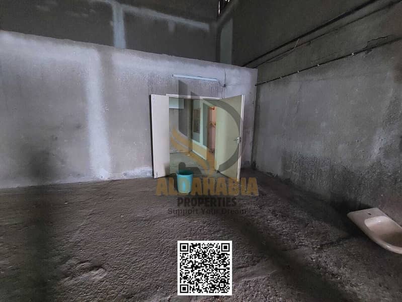 14 e02fd500-aba3-4c81-97e2-7d0d9c1a3fc1. jpeg