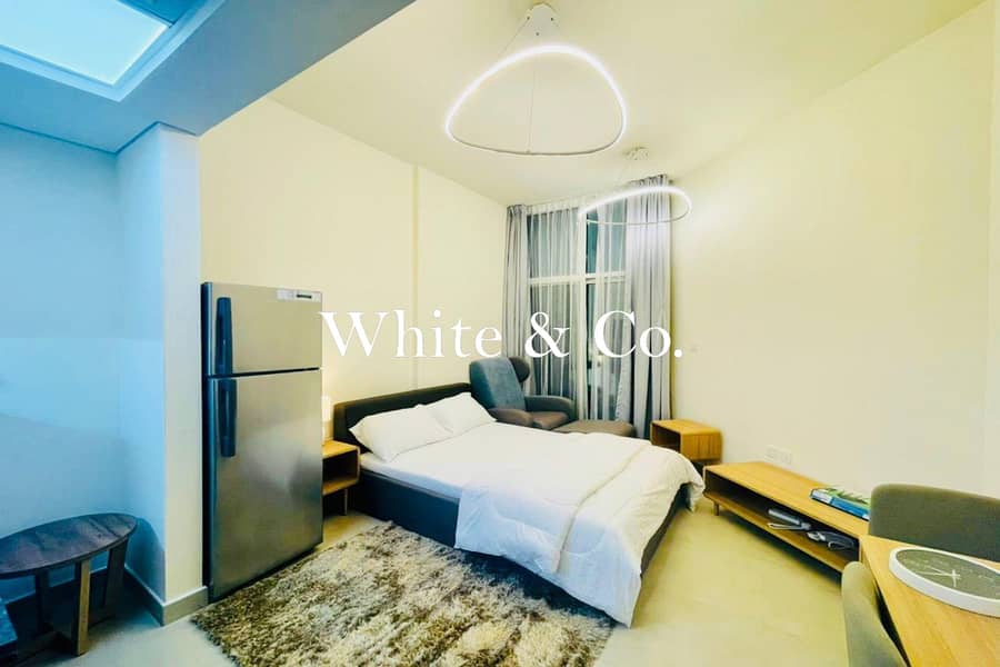 位于阿尔弗雷德街区，阿齐兹广场 的公寓 575000 AED - 12278846
