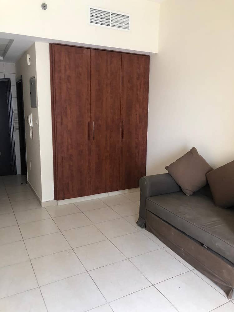 Spacious Studio for Rent in Silicon Gate with Balcony, DSO, Call any time for Viewing