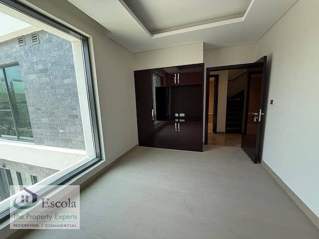 11 guest bedroom. jpg