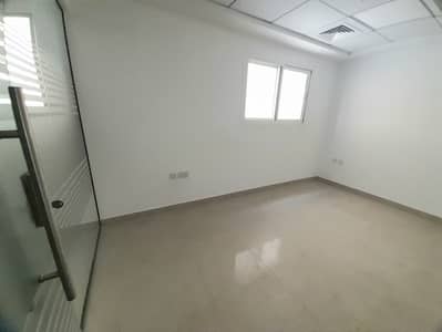 阿尔瓦达街， 夏尔迦 写字楼待租 - 20250716_132708. jpg