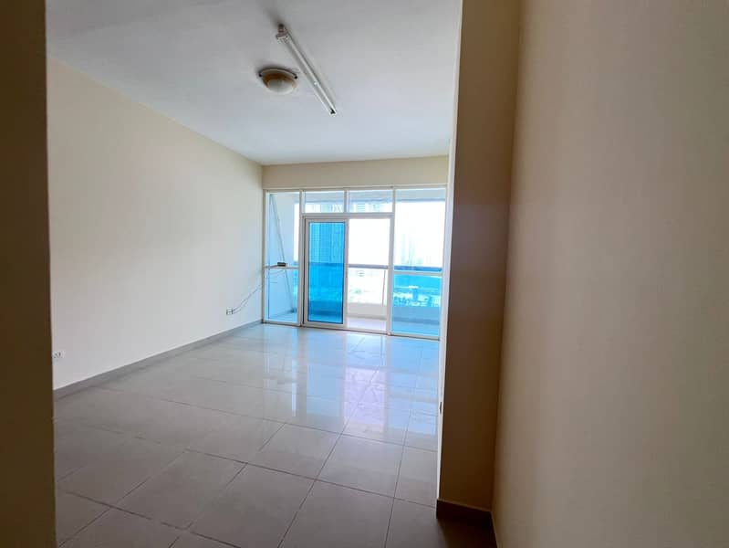 5 cdf90bcd-7851-40df-bf86-e8a68bcd26a8. jpg