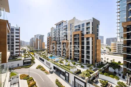 Studio for Rent in Meydan City, Dubai - Furnished Well Designed Layout | Multiple Cheques