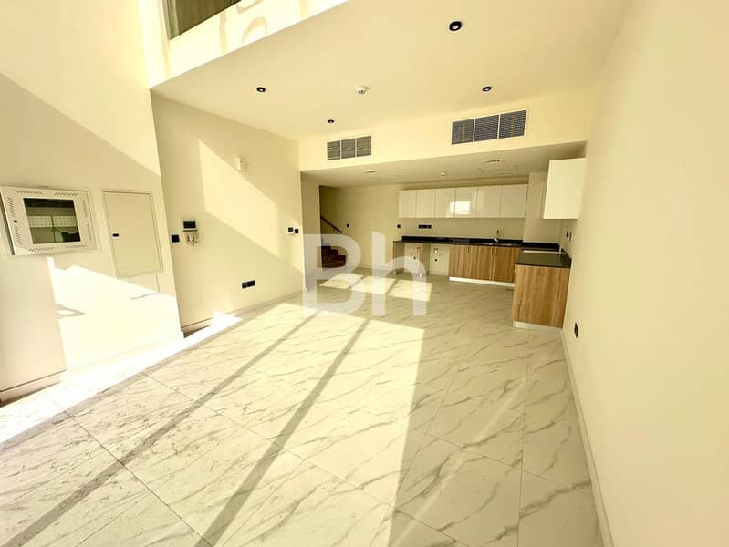 位于迪拜乐园，鲁康社区，鲁康3区 3 卧室的联排别墅 140000 AED - 12281026