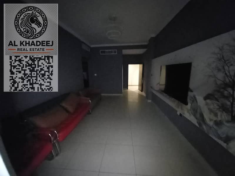 4 c5cf000c-81cb-4b51-96d9-7050a584ca6a. jpg