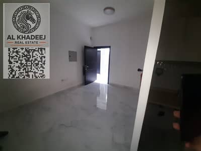 Studio for Rent in Al Jurf, Ajman - b3cc6d13-4640-4b35-997f-87f6f6e9e4f8. jpg