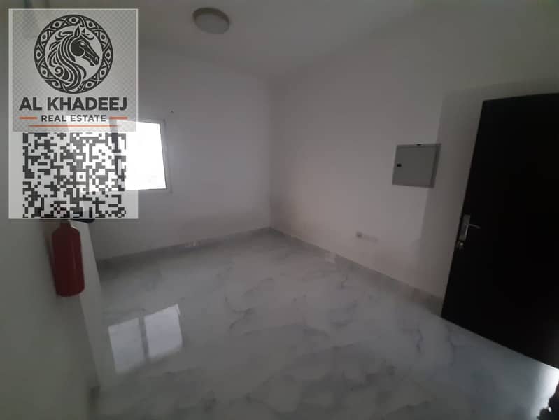 4 3b1bf0df-e4a2-4d32-964d-511e69bbb425. jpg