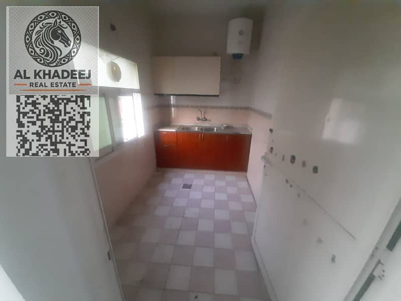 5 f6d09a6a-c942-495a-bbcc-a0781d9c2b68. jpg