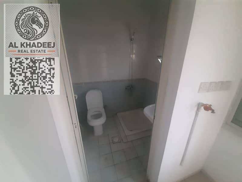 7 22af002c-7946-4bfb-a503-df7a65bafdb5. jpg