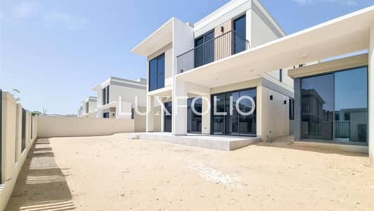 5 Bedroom Villa for Sale in Tilal Al Ghaf, Dubai - Internal Location | Ready Now | Bigger Plot
